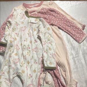 3 Pack Cloud Island Footies NEW